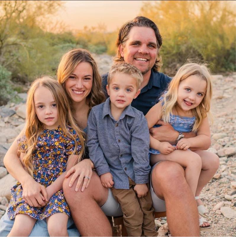 Ashley Suckstorff with her husband and three children